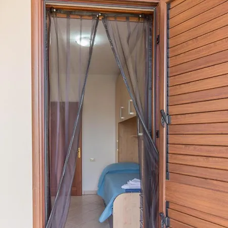 Lägenhet Guesthost Birght Flat With Terrace & Private Parking! *