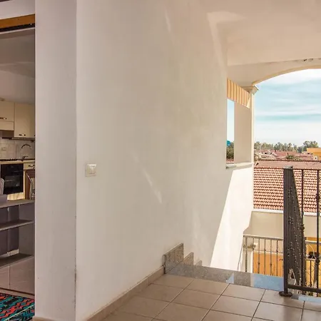 Lägenhet Guesthost Birght Flat With Terrace & Private Parking! *